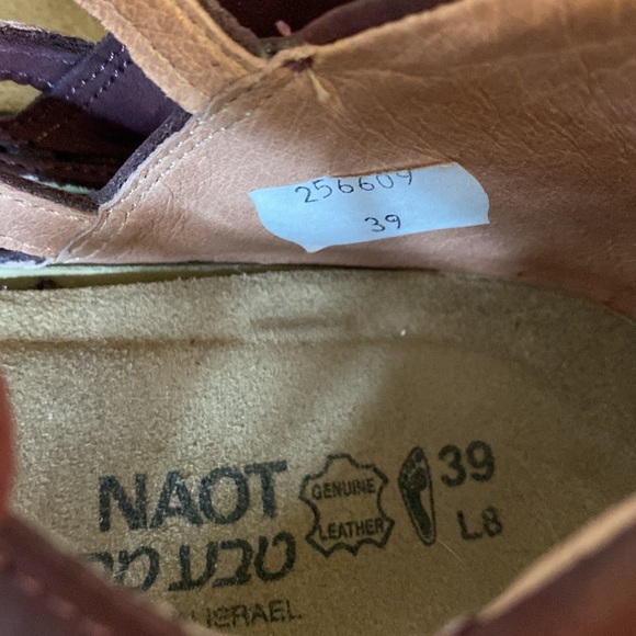 NAOT plum purple leather sandals. 100% leather with cute ties. Size Eur 39 /US 8 - Picture 10 of 12